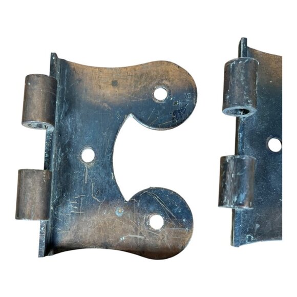 Five Victorian Door Hinges - Picture 3 of 3